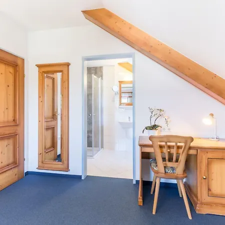 Garni Noeserlgut ホテル 4*